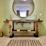 Hotel apartamentowy La Maison De Lyna - De Charme Intra-muros Avec Parking & Autonomie