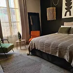 La Maison De Lyna - De Charme Intra-muros Avec Parking & Autonomie Aigues-Mortes