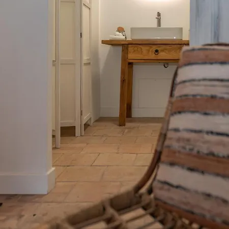 La Maison De Lyna - De Charme Intra-muros Avec Parking & Autonomie Aigues-Mortes