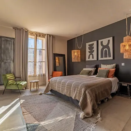 La Maison De Lyna - De Charme Intra-muros Avec Parking & Autonomie 4* Aigues-Mortes