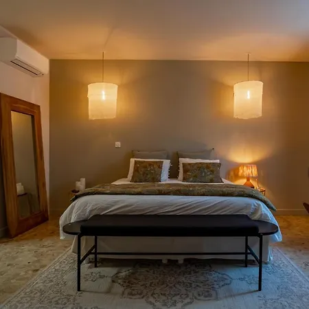 La Maison De Lyna Aparthotel Aigues-Mortes