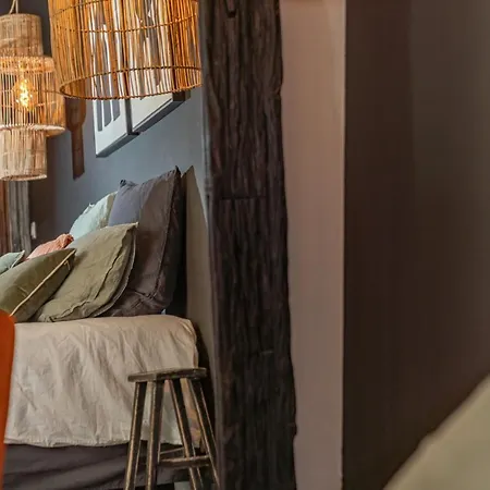La Maison De Lyna - De Charme Intra-muros Avec Parking & Autonomie Aigues-Mortes