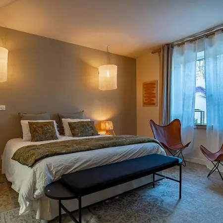 La Maison De Lyna Aparthotel *