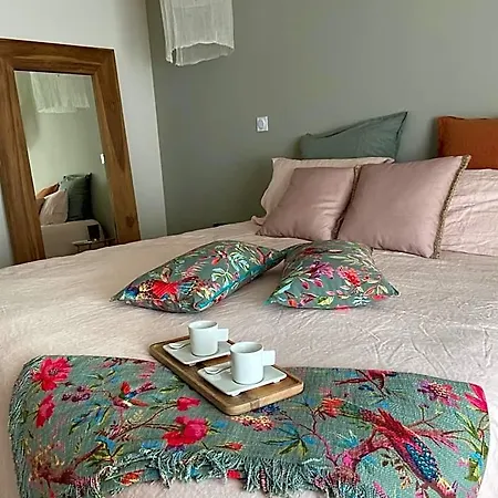 La Maison De Lyna - De Charme Intra-muros Avec Parking & Autonomie Hotel apartamentowy 3*