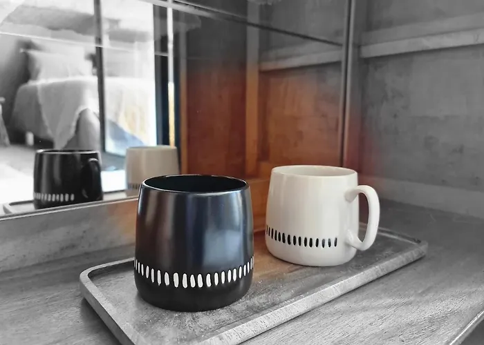 La Maison De Lyna - De Charme Intra-muros Avec Parking & Autonomie Aigues-Mortes