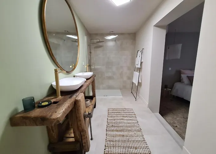 La Maison De Lyna - De Charme Intra-muros Avec Parking & Autonomie 4* Aigues-Mortes