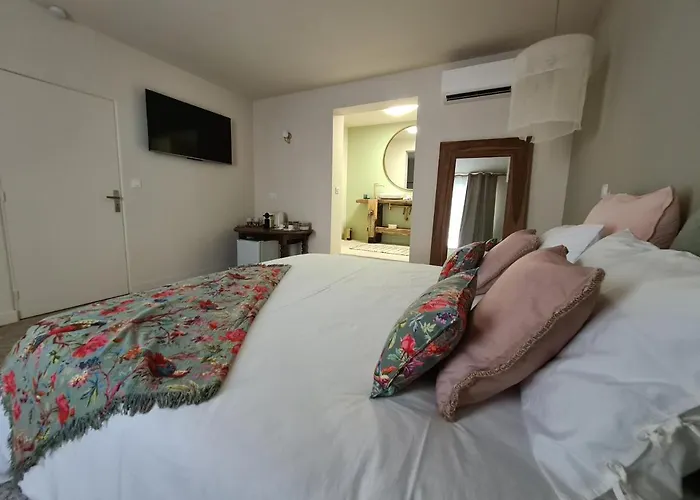 La Maison De Lyna - De Charme Intra-muros Avec Parking & Autonomie 4*