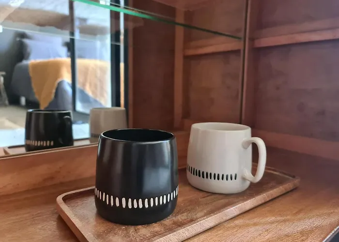 La Maison De Lyna - De Charme Intra-muros Avec Parking & Autonomie Aparthotel 4*