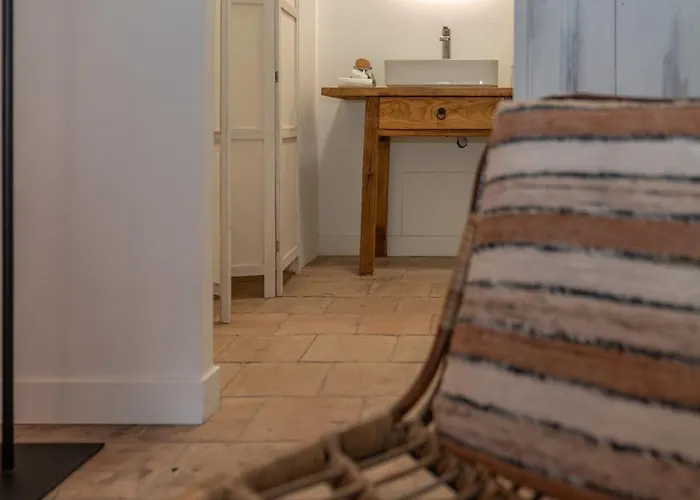 La Maison De Lyna - De Charme Intra-muros Avec Parking & Autonomie Aigues-Mortes